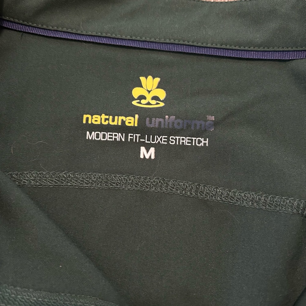NWOT Women’s medium zip down - Picture 4 of 6